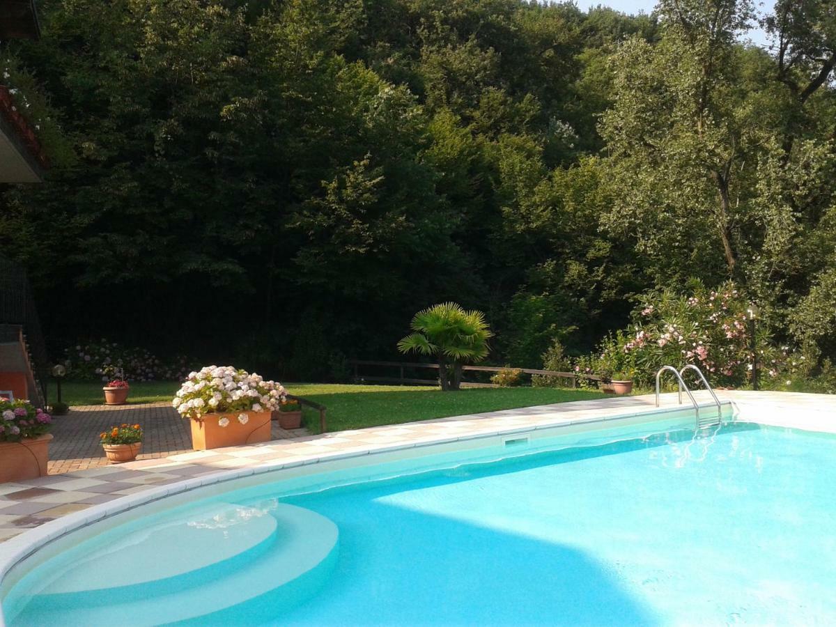 Relax Vista Lago Villanuova sul clisi Exterior photo